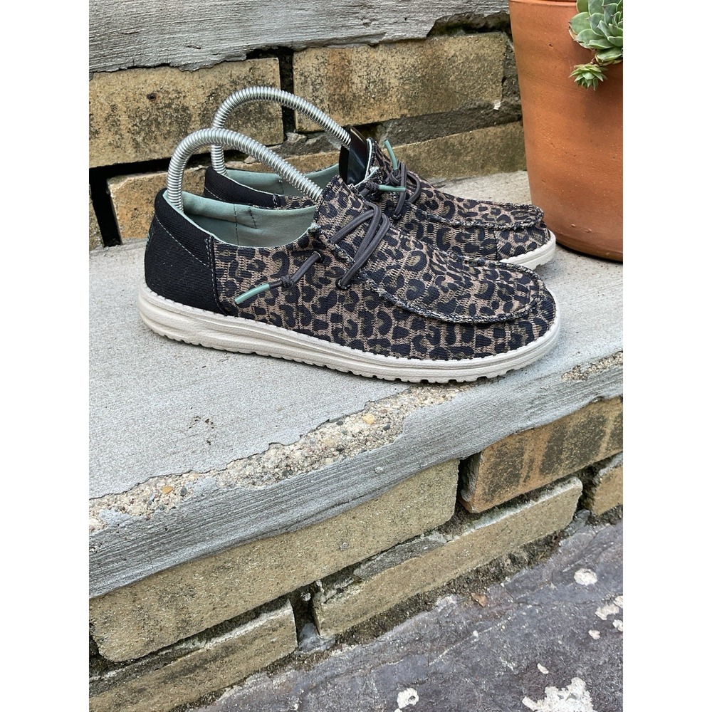 Hey Dude Women's Wendy Sox Leopard Brown Slip-On Shoes US 9 Walking Shoes